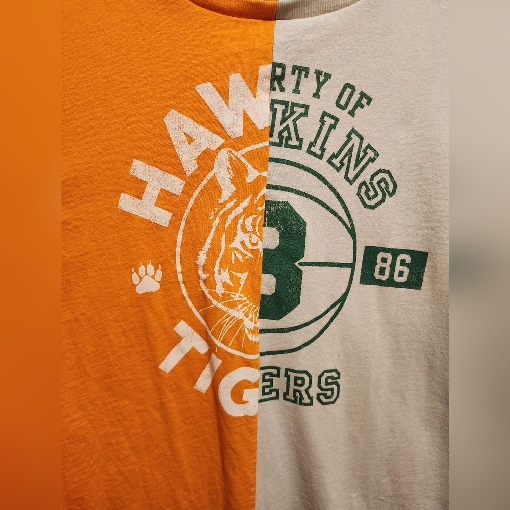 NWT Netflix Stranger Things Hawkins Tigers Orange and White Split T-Shirt